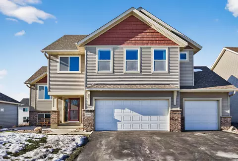 1006 Mallard Ave, Jordan, MN 55352
