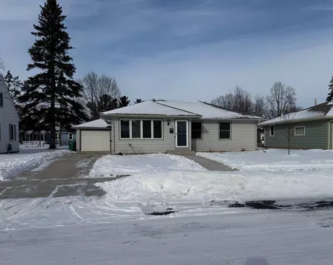 416 W Tyler Ave, Eau Claire, WI 54701
