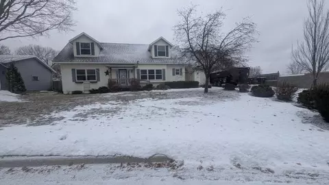 701 Aspen Dr, Saint Peter, MN 56082 photo 3