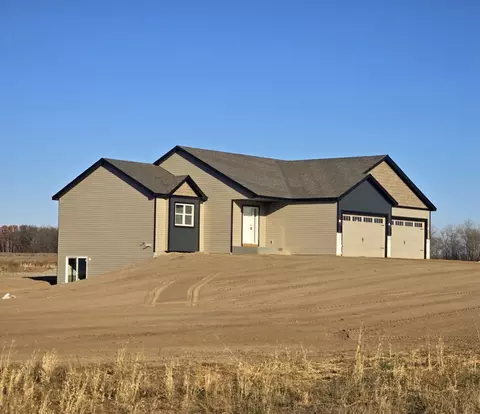 4829 361st Ave NE, Cambridge, MN 55008