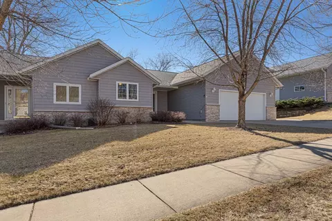 941 Rice St, Faribault, MN 55021