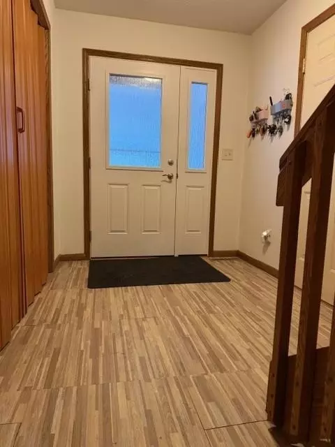 Entry Way - 2202 Clare Ct, Saint Cloud, MN 56301 photo 1 of 1