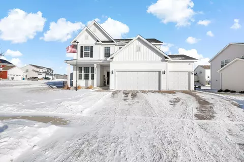 20502 Granville Ln, Lakeville, MN 55044