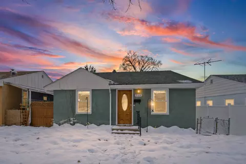 2128 Reaney Ave E, Saint Paul, MN 55119
