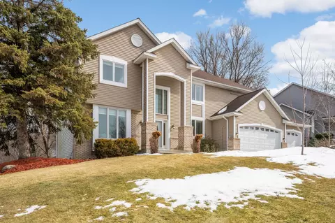 20600 Jura Trl, Lakeville, MN 55044