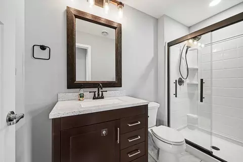 Bath - 6241 Steeple Chase Ln, Hamel, MN 55340 photo 4 of 5