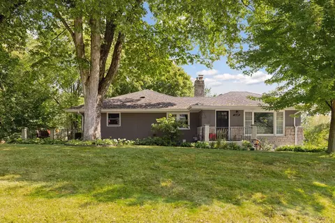 5107 Woodhill Rd, Minnetonka, MN 55345