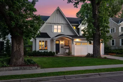 4535 W 56th St, Edina, MN 55424