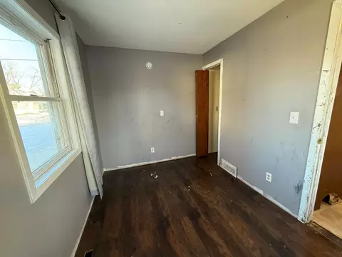 Bedroom - 117 9th St NW, Faribault, MN 55021 photo 1 of 2