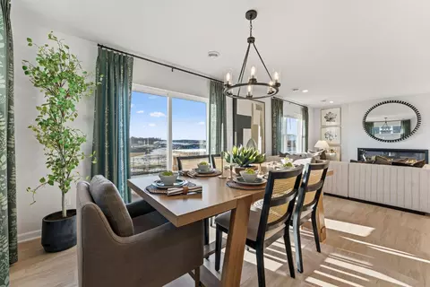 1094 Annagaire Curv, Rosemount, MN 55068