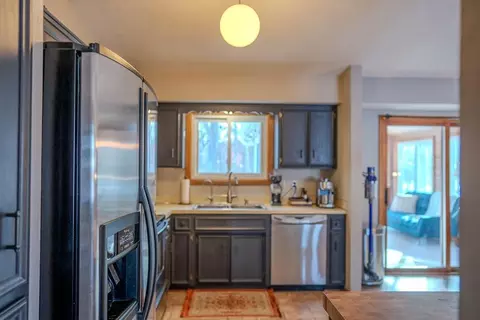 Kitchen - 858 Sudberry Ln, Eagan, MN 55123 photo 2 of 2