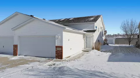 3541 Eagle Run Ln, West Fargo, ND 58078