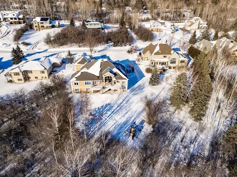 View/Area - 560 Marshall St, Duluth, MN 55803 photo 1 of 10
