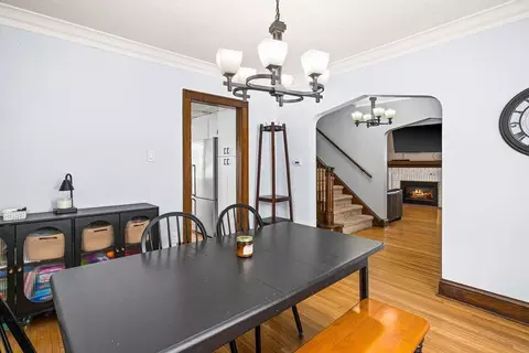 Dining - 312 N 40th Ave E, Duluth, MN 55804 photo 2 of 3