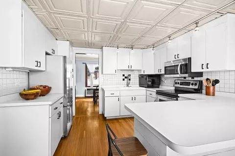 Kitchen - 312 N 40th Ave E, Duluth, MN 55804 photo 4 of 4