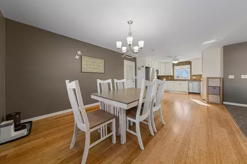 Dining - 14159 Summit Ln, Waseca, MN 56093 photo 3 of 3