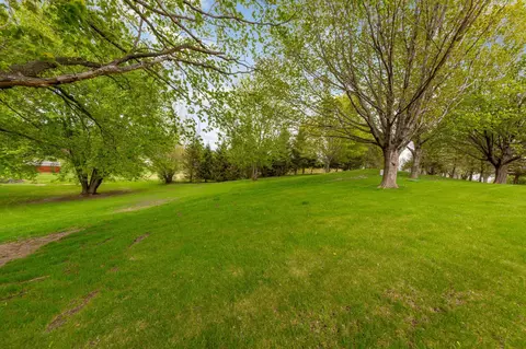 Exterior - 14159 Summit Ln, Waseca, MN 56093 photo 10 of 12