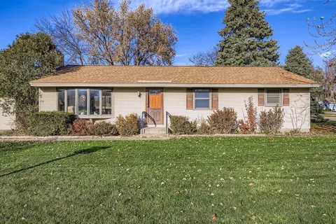 Exterior - 6802 117th Ave N, Champlin, MN 55316 photo 3 of 6
