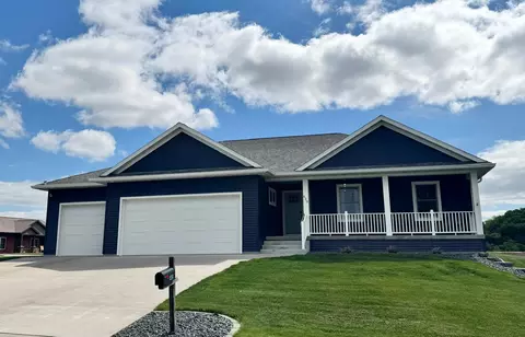 639 Manheim Ave, Saint Charles, MN 55972