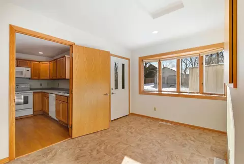 3901 Mapleton Ave, Spring Park, MN 55384 photo 20