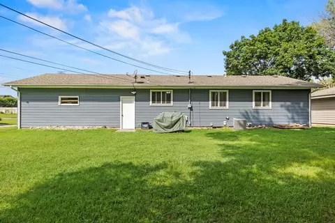 4370 Nicols Rd, Eagan, MN 55122 photo 38