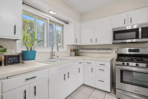 4370 Nicols Rd, Eagan, MN 55122 photo 14
