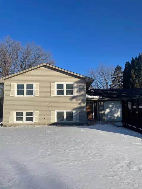 8141 5th St NE, Spring Lake Park, MN 55432