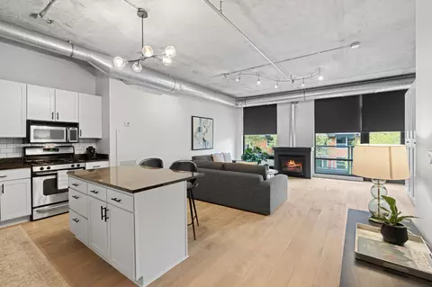 720 N 4th St #213, Minneapolis, MN 55401
