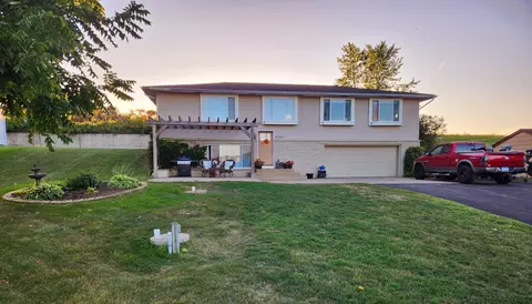 5369 County Road 6 SW, Howard Lake, MN 55349