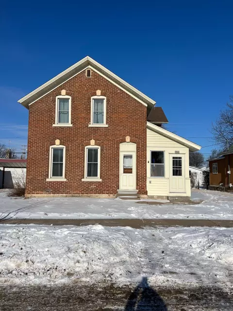 460 E Sanborn St, Winona, MN 55987