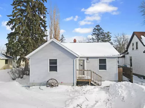 120 State Ave N, Thief River Falls, MN 56701