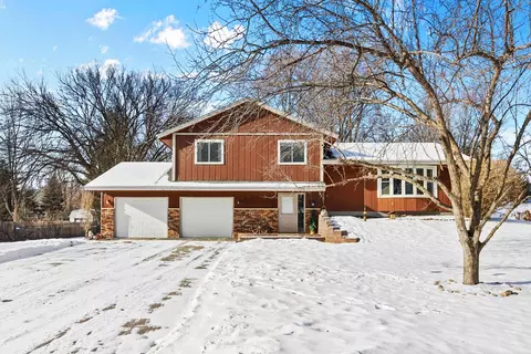 3315 Donald Ave, Eagan, MN 55121