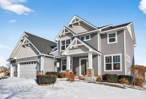 3360 Millbrook Cir, Stillwater, MN 55082