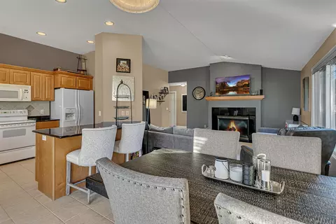Dining - 2531 7th Ave SE, Willmar, MN 56201 photo 1 of 1