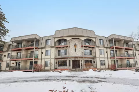 2200 Nevada Ave S #316, Saint Louis Park, MN 55426