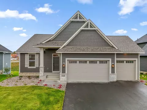 1296 Bispen St, Hudson, WI 54016