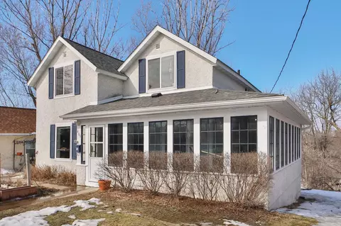 403 N 1st St, Brainerd, MN 56401