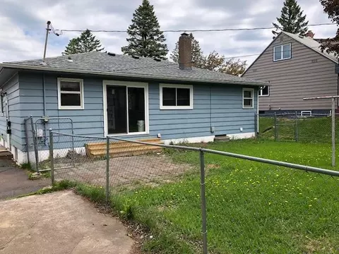 Exterior - 116 E Niagara St, Duluth, MN 55811 photo 5 of 6