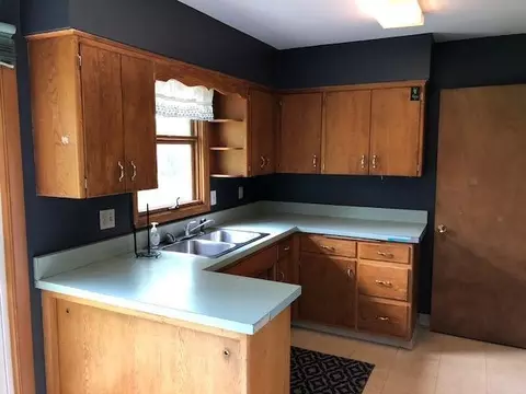 Kitchen - 116 E Niagara St, Duluth, MN 55811 photo 1 of 1