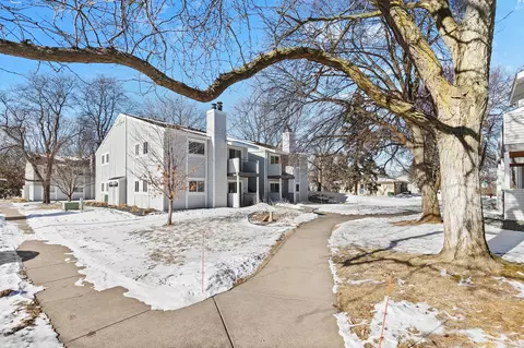 1736 Pleasant St #H, Lauderdale, MN 55113