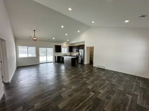 Living - 921 NW 9th St, Perham, MN 56573 photo 2 of 3