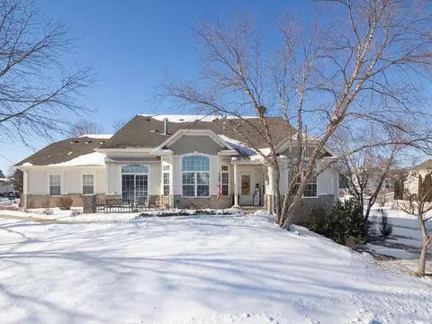 14401 Flora Way, Apple Valley, MN 55124