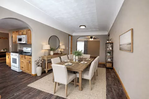 Dining - 23033 County Road 2, Brainerd, MN 56401 photo 1 of 1