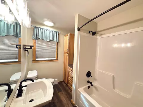 Bath - 23033 County Road 2, Brainerd, MN 56401 photo 1 of 4