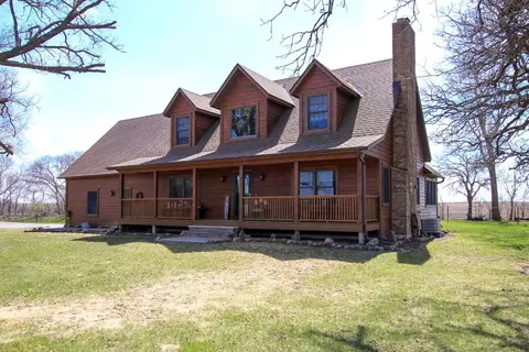 11297 220th St, Silver Lake, MN 55381
