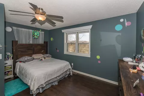 Bedroom - 3702 Gull River Trl, Brainerd, MN 56401 photo 8 of 11