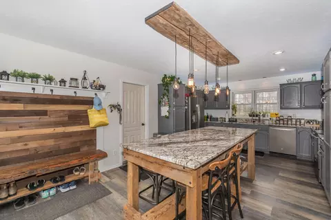 Kitchen - 3702 Gull River Trl, Brainerd, MN 56401 photo 2 of 4