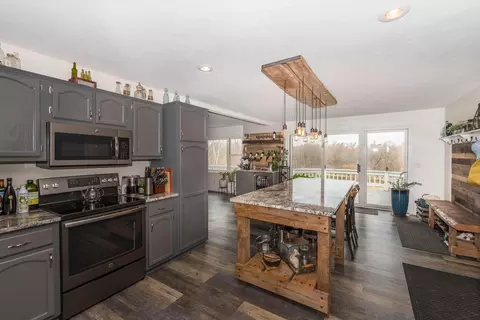 Kitchen - 3702 Gull River Trl, Brainerd, MN 56401 photo 3 of 4
