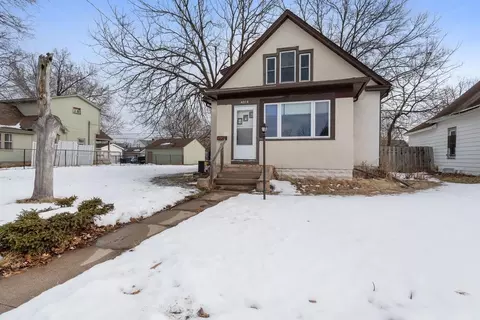 4014 Bryant Ave N, Minneapolis, MN 55412