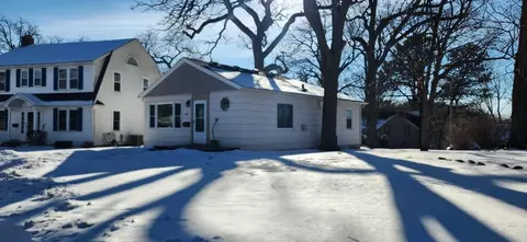 Exterior - 1409 Circle Dr, Albert Lea, MN 56007 photo 2 of 4